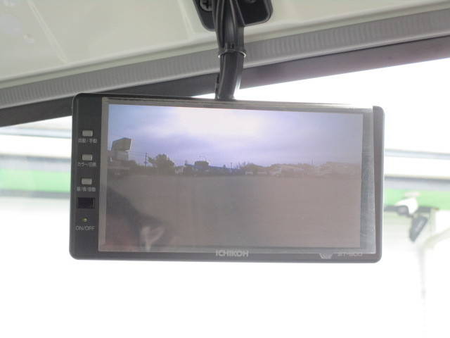 いすゞエルフ高所作業車小型（2t・3t）[写真38]