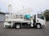 いすゞエルフ高所作業車小型（2t・3t）[写真06]