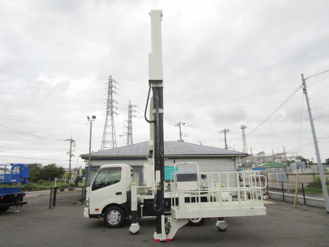 日野デュトロ高所作業車小型（2t・3t）[写真10]