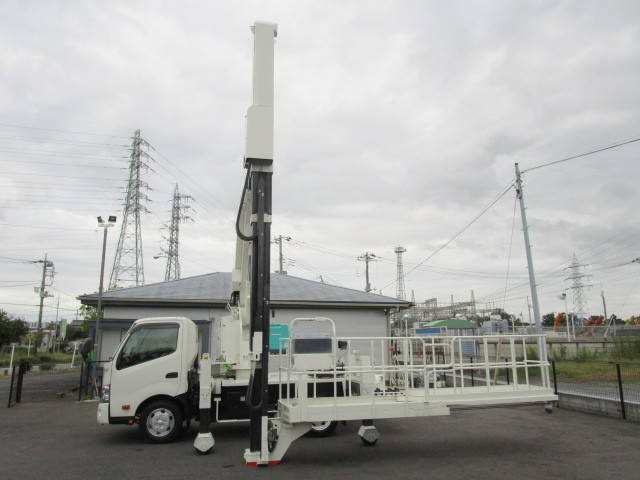 日野デュトロ高所作業車小型（2t・3t）[写真13]