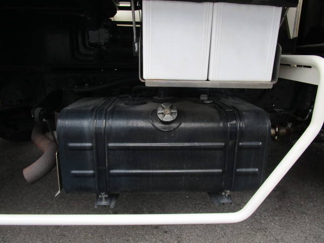 日野デュトロ高所作業車小型（2t・3t）[写真35]