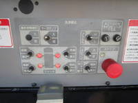 いすゞエルフ高所作業車小型（2t・3t）[写真30]