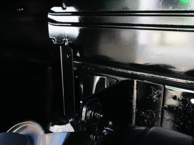 いすゞエルフ高所作業車小型（2t・3t）[写真31]