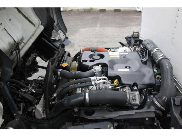 いすゞエルフパネルバン小型（2t・3t）[写真10]