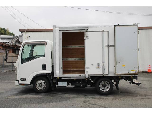 いすゞエルフパネルバン小型（2t・3t）[写真14]