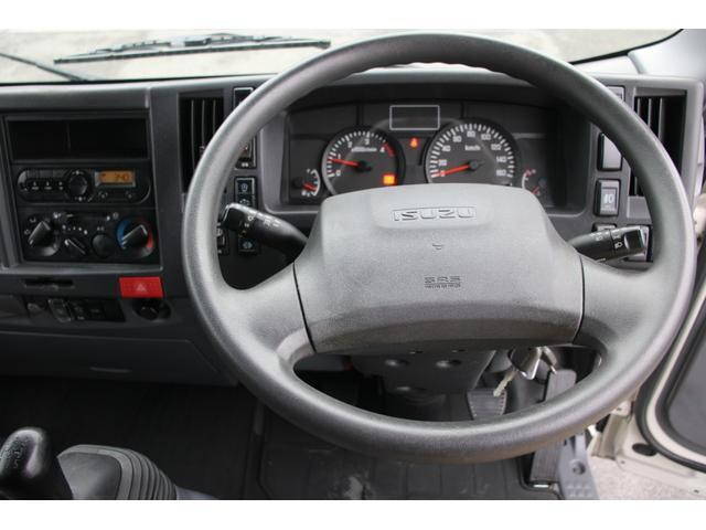 いすゞエルフパネルバン小型（2t・3t）[写真26]