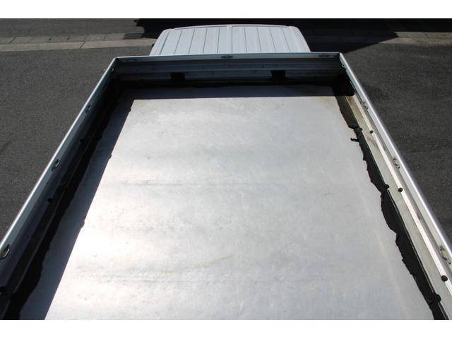 日産アトラスボトルバン小型（2t・3t）[写真15]