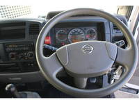 日産アトラスボトルバン小型（2t・3t）[写真30]