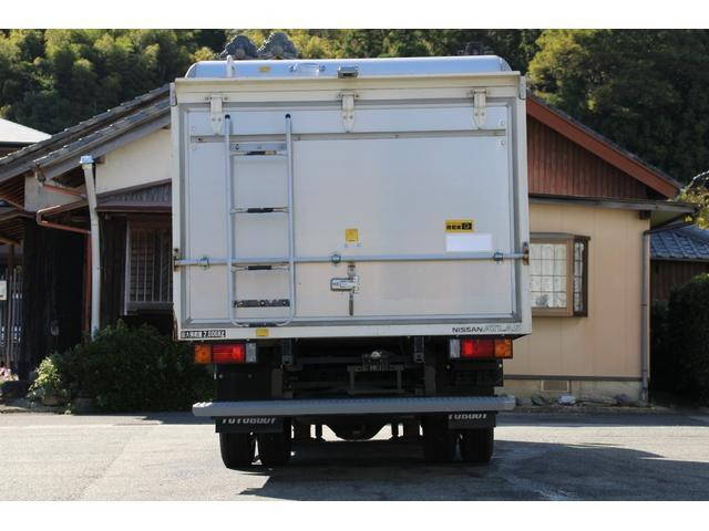 日産アトラスボトルバン小型（2t・3t）[写真06]