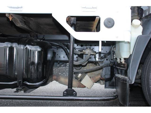 いすゞエルフ平ボディ小型（2t・3t）[写真26]