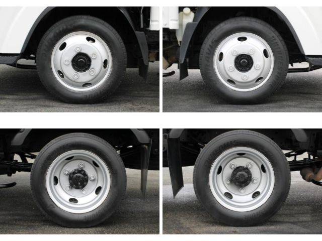 いすゞエルフ平ボディ小型（2t・3t）[写真28]