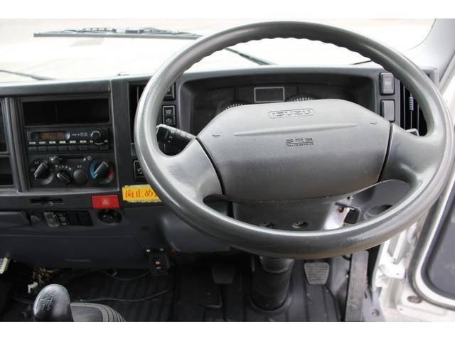 いすゞエルフ平ボディ小型（2t・3t）[写真29]