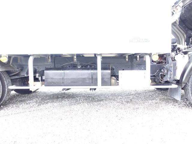 日野デュトロ冷凍車（冷蔵車）小型（2t・3t）[写真11]