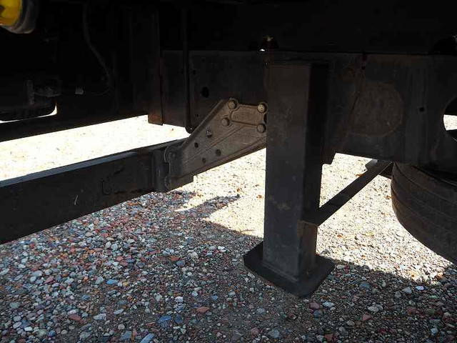 いすゞフォワードセルフクレーン4段中型（4t）[写真23]