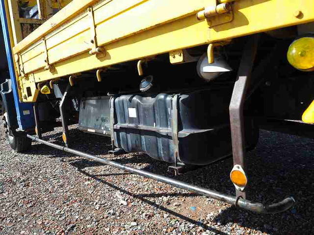 いすゞフォワードセルフクレーン4段中型（4t）[写真26]