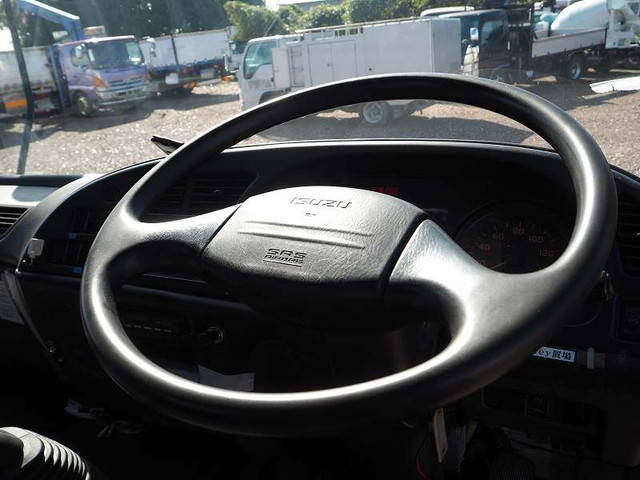 いすゞフォワードセルフクレーン4段中型（4t）[写真35]