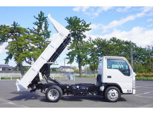 いすゞエルフダンプ小型（2t・3t）[写真13]