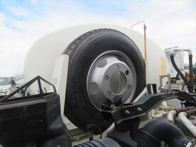 日野レンジャー散水車中型（4t）[写真13]