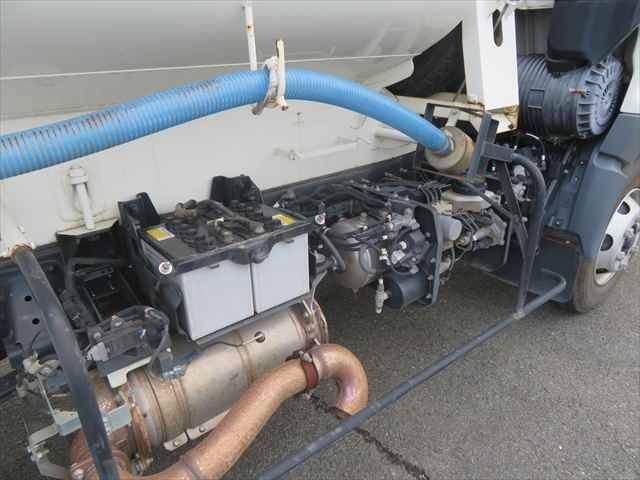 日野レンジャー散水車中型（4t）[写真17]