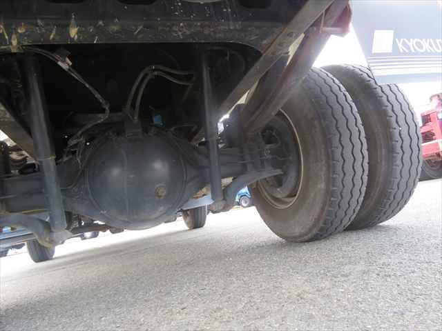 日野レンジャー散水車中型（4t）[写真19]