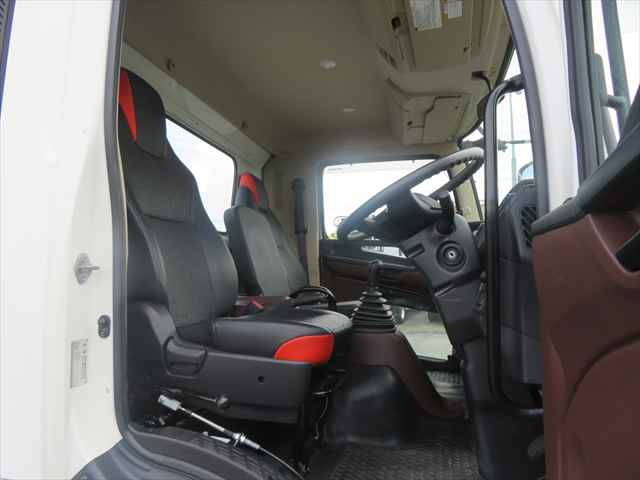 日野レンジャー散水車中型（4t）[写真28]