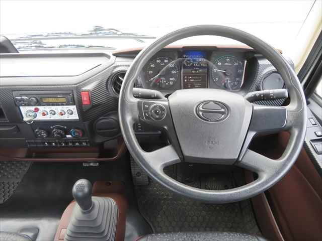 日野レンジャー散水車中型（4t）[写真31]