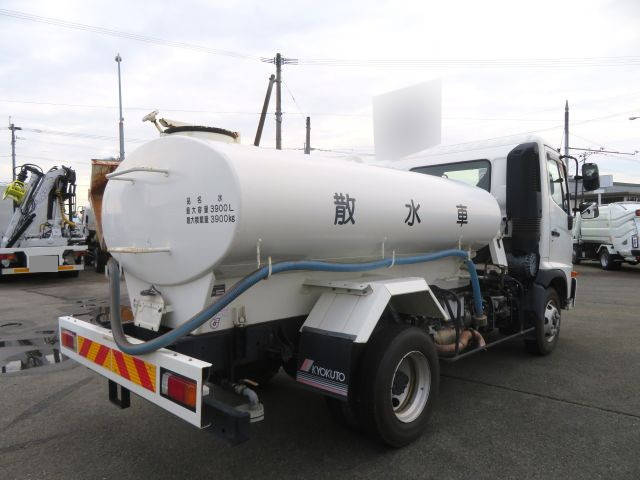 日野レンジャー散水車中型（4t）[写真04]