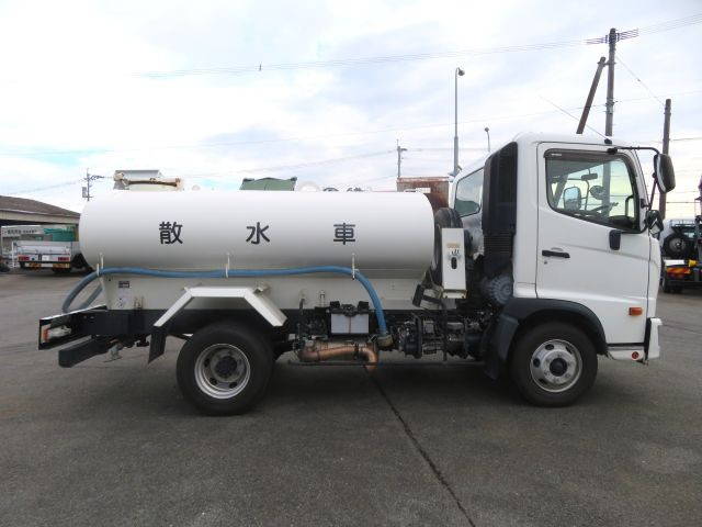 日野レンジャー散水車中型（4t）[写真08]