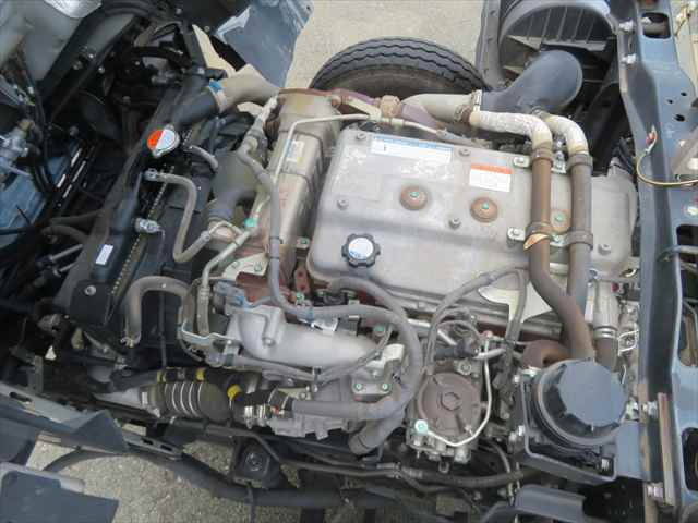 日野レンジャー散水車中型（4t）[写真09]