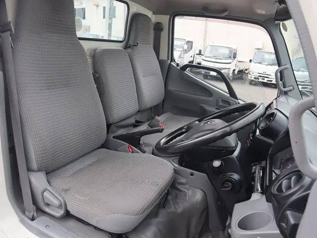 トヨタダイナ平ボディ小型（2t・3t）[写真27]