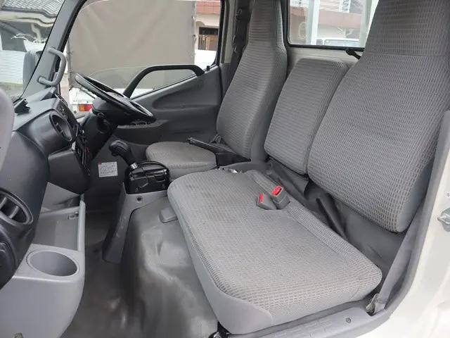 トヨタダイナ平ボディ小型（2t・3t）[写真29]