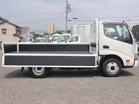 トヨタダイナ平ボディ小型（2t・3t）[写真09]