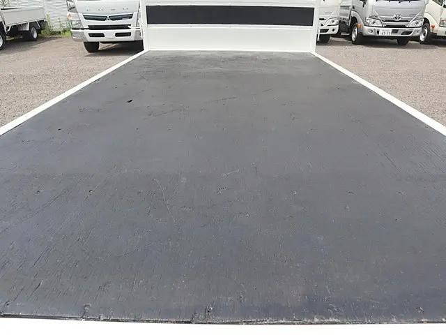 トヨタダイナ平ボディ小型（2t・3t）[写真09]