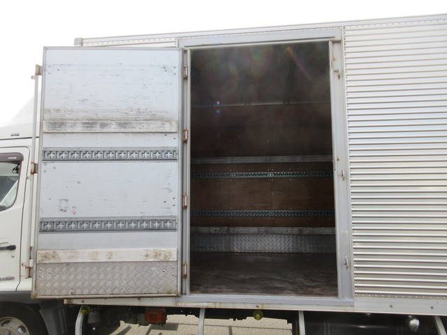日野レンジャーアルミバン中型（4t）[写真32]