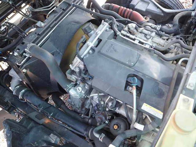 三菱ふそうキャンタークレーン4段小型（2t・3t）[写真28]