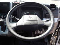 三菱ふそうキャンタークレーン4段小型（2t・3t）[写真40]