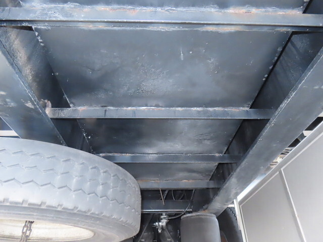 日本フルハーフその他の車種煽付平床式トレーラー大型（10t）[写真24]