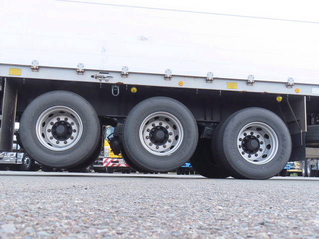 日本フルハーフその他の車種煽付平床式トレーラー大型（10t）[写真25]
