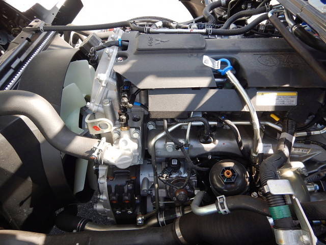 三菱ふそうキャンタークレーン4段小型（2t・3t）[写真15]