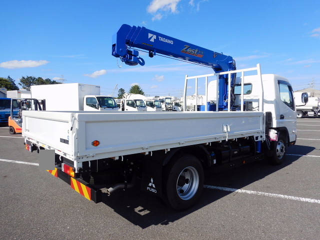 三菱ふそうキャンタークレーン4段小型（2t・3t）[写真02]