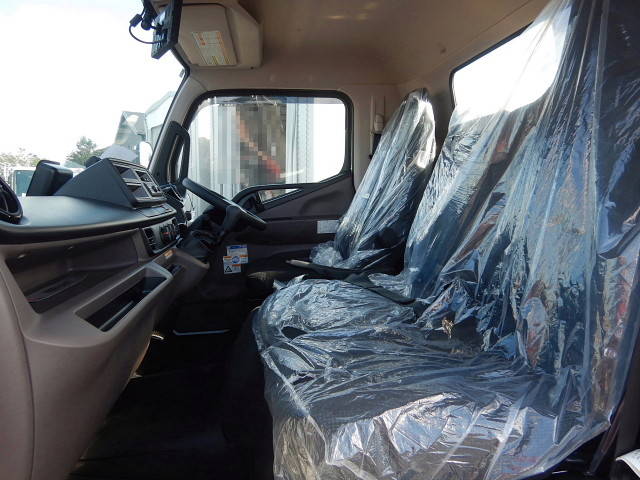 三菱ふそうキャンタークレーン4段小型（2t・3t）[写真20]