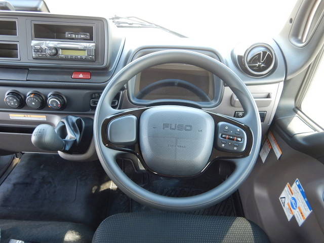 三菱ふそうキャンタークレーン4段小型（2t・3t）[写真21]