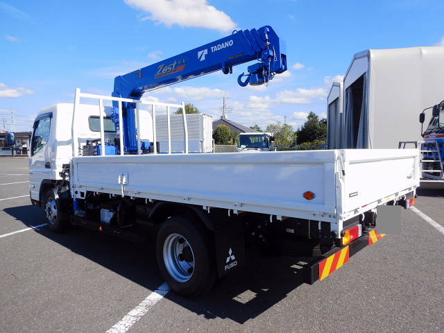 三菱ふそうキャンタークレーン4段小型（2t・3t）[写真03]