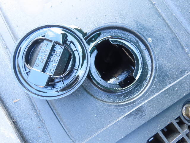 三菱ふそうスーパーグレートダンプ大型（10t）[写真14]