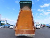 三菱ふそうスーパーグレートダンプ大型（10t）[写真07]