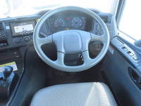 三菱ふそうスーパーグレート冷蔵冷凍ウイング大型（10t）[写真23]