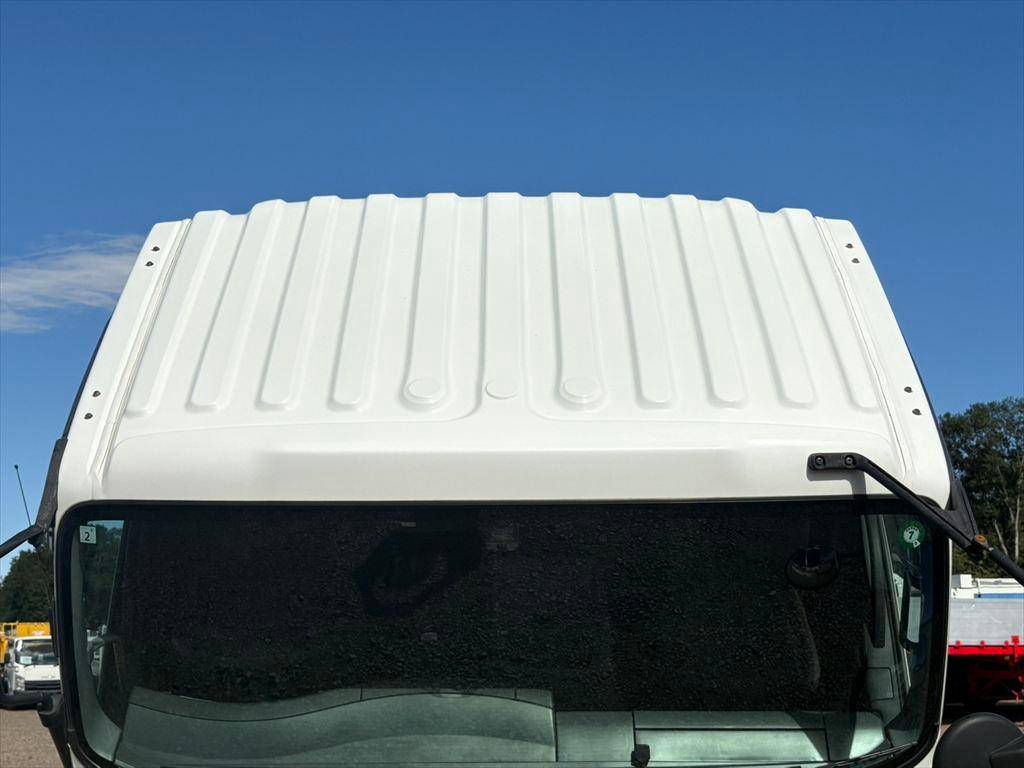 いすゞフォワードアルミウイング中型（4t）[写真18]