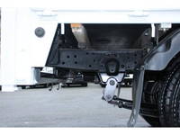 いすゞエルフ平ボディ小型（2t・3t）[写真20]