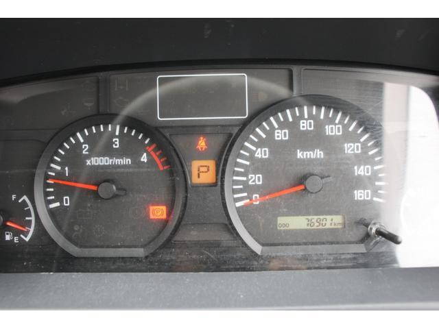 いすゞエルフ平ボディ小型（2t・3t）[写真28]