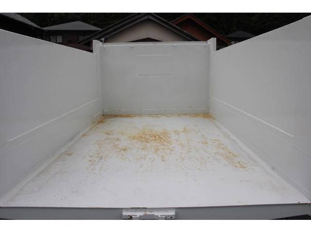 いすゞフォワード深ダンプ（土砂禁ダンプ）中型（4t）[写真09]